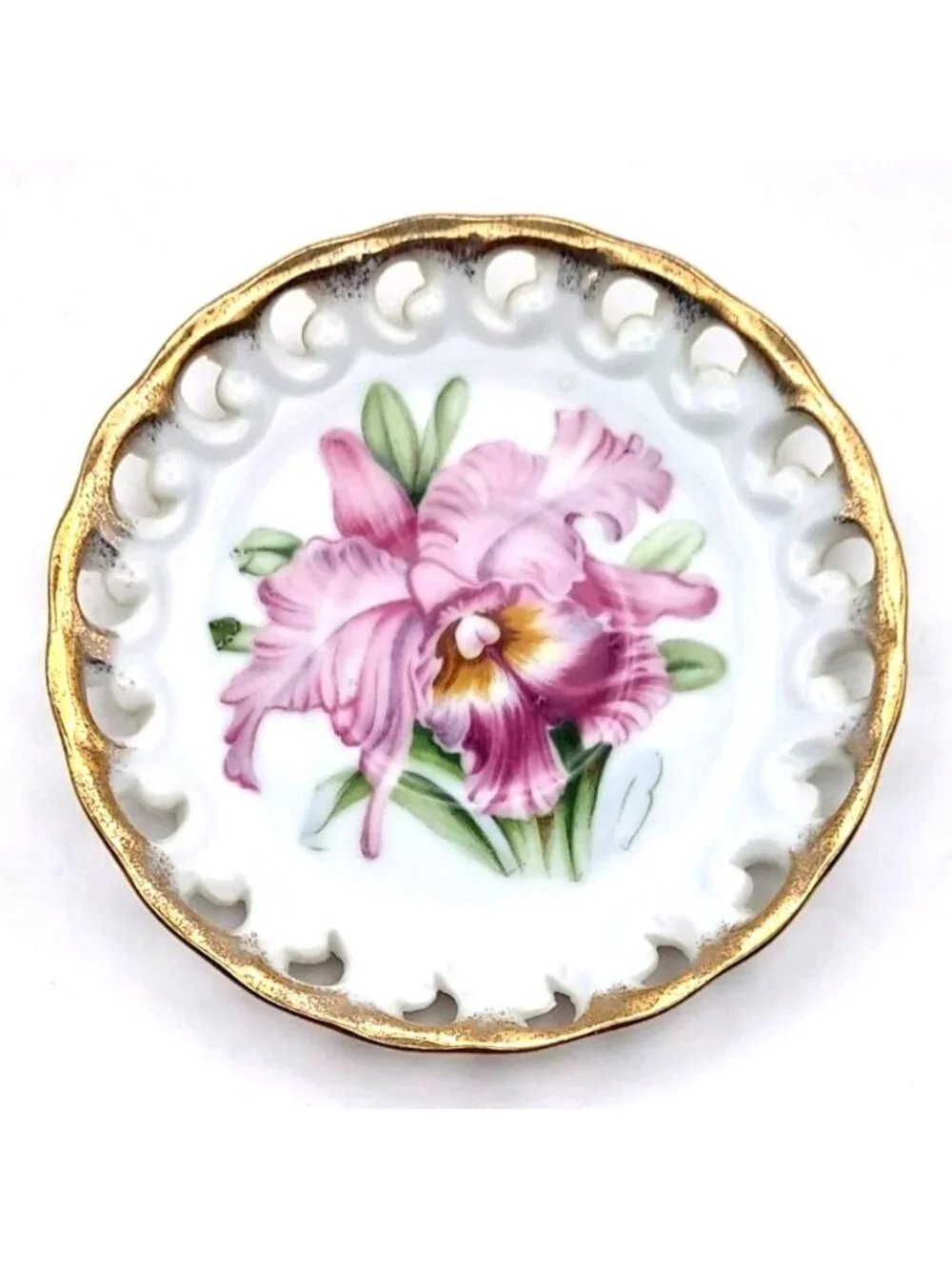 Yamaka China Porcelain Floral Iris Lace Edge Plate Gold Trim Stand Japan Vintage